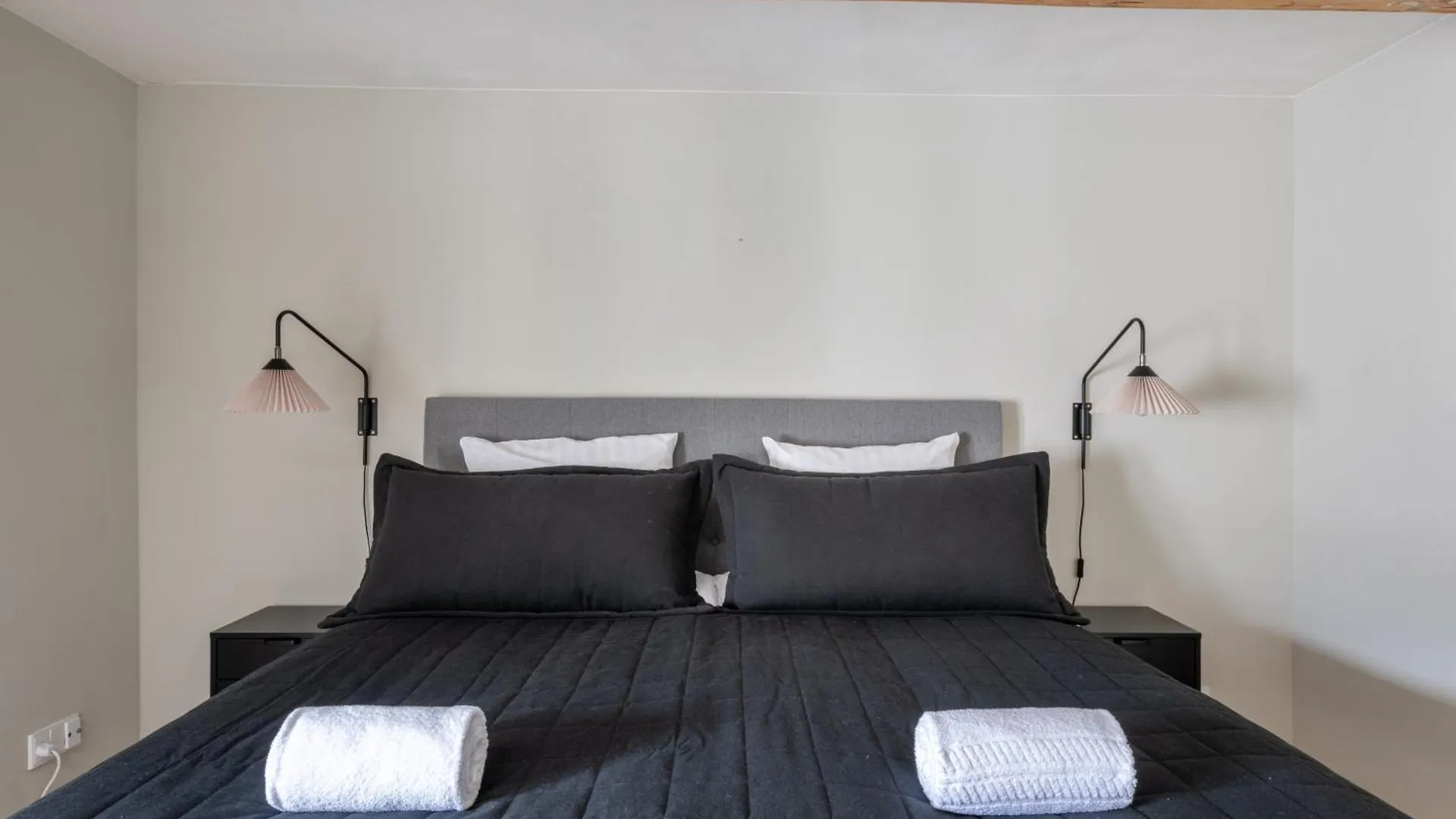 City Apartment With Exposed Ceiling Beams Κοπεγχάγη 0*,