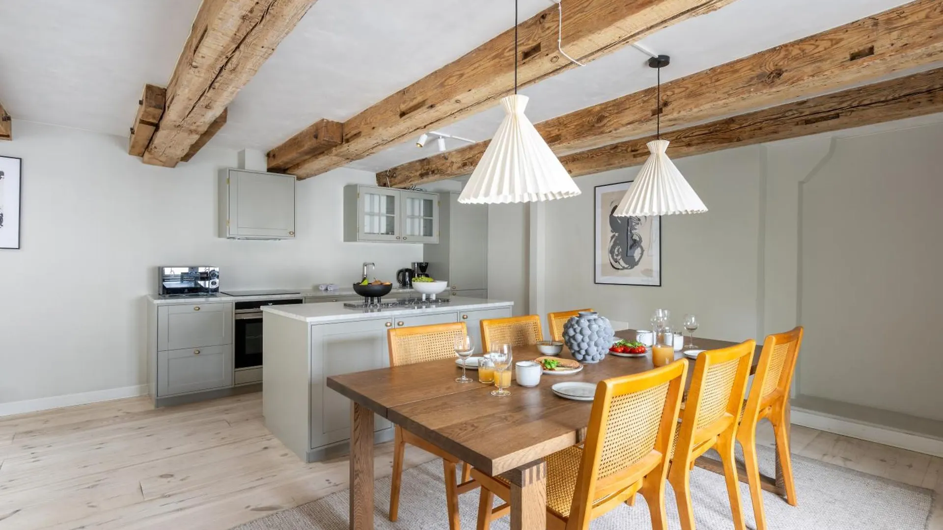 City Apartment With Exposed Ceiling Beams Copenhagen